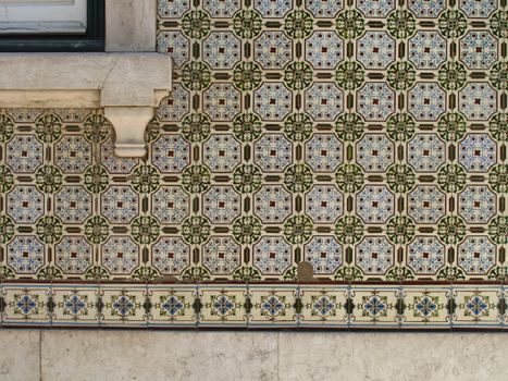 Building Stone vs Ceramic Tile - Limitations and Failure Modes Specific to Each Family