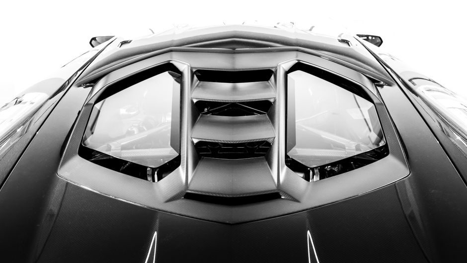 Carbon Fiber Grades for Semiconductor Tooling: Purity, Modulus and Sourcing