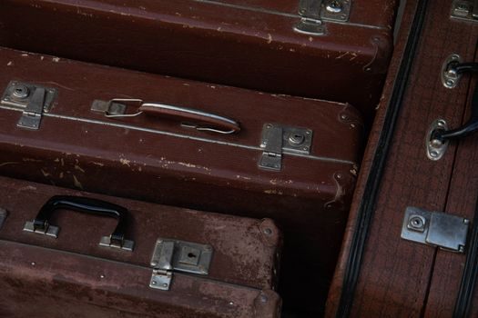carrying case selection guide - Decision Matrix: Process vs Use Case