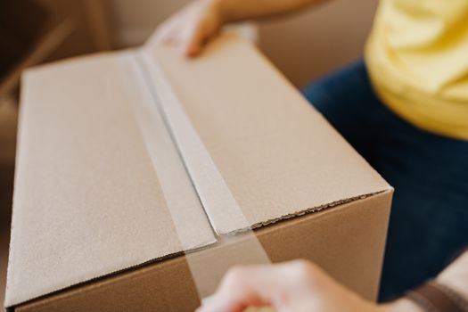 carton sealing machine vs Vacuum Packaging Machine - Supplier Landscape and Sourcing Bands (2026-07)