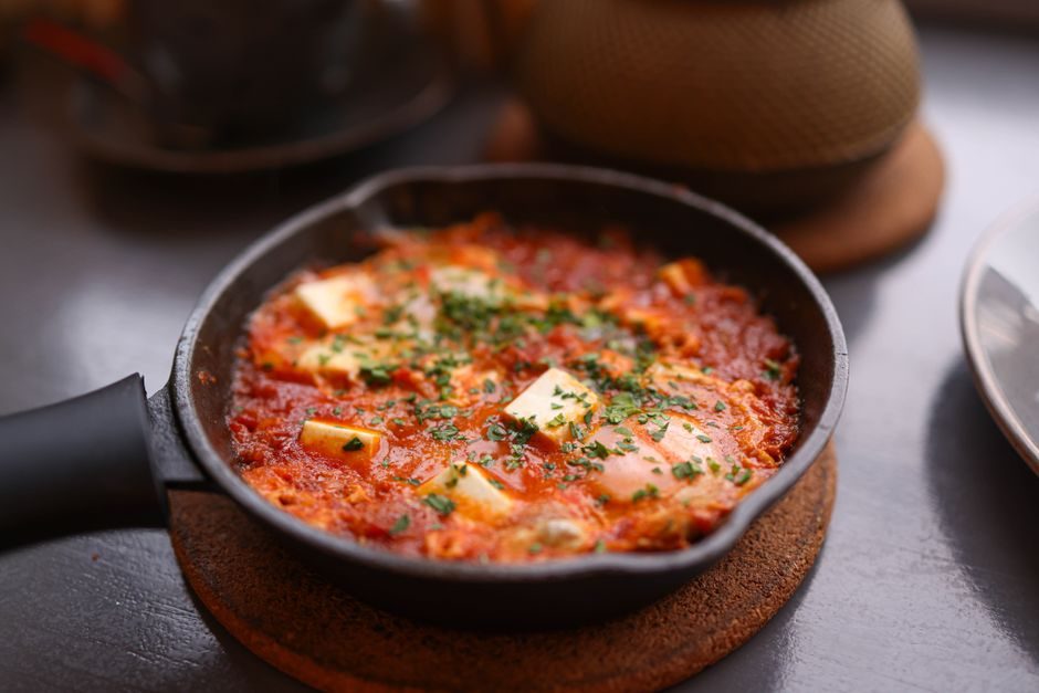 Cast Iron Buying Guide 2026: Grades, Specs, Price Bands