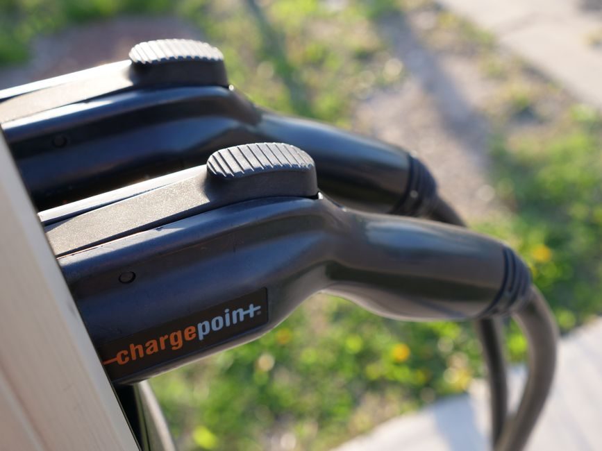 Cell-level battery industry trends mid-2026: exports, chemistries and spec map