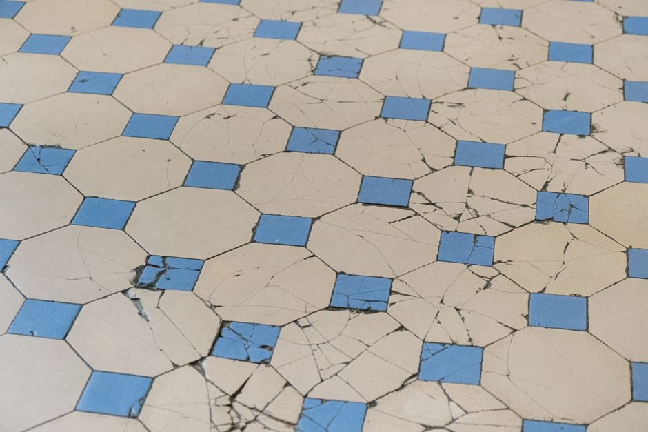 Ceramic Tile Installation: Substrate Prep, Thinset, and Joint Specs