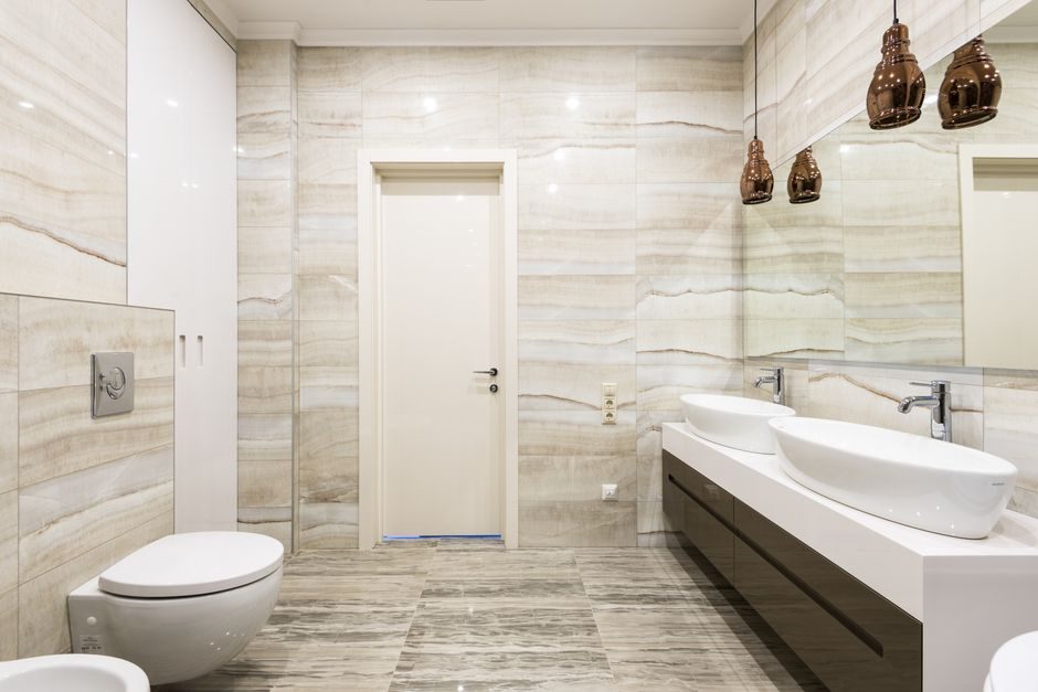 Ceramic Tile vs SPC Flooring: 2026 Spec Cut for Specifiers