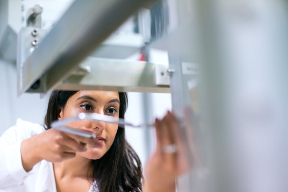 Checkweigher selection: six spec gates that decide before brand