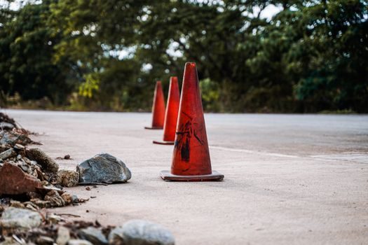 Concrete Admixture suppliers and manufacturers - Failure Modes, Constraints and Selection Cautions