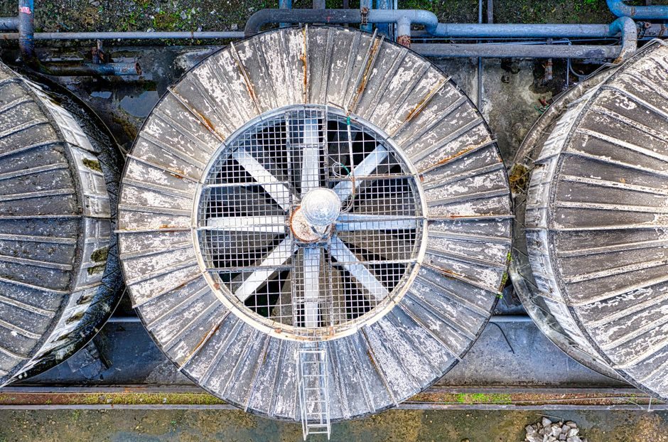 Concrete Curing Compound Suppliers 2026: Water-Based vs Resin-Based Maker Map and Spec