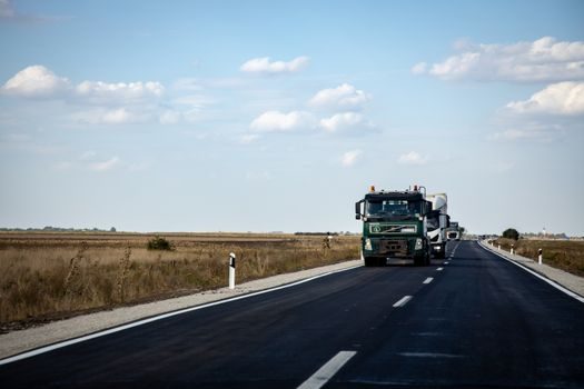 concrete mixer truck types and applications - Applications: Ready-Mix Haul, Dry-Haul, and Specialty Routes