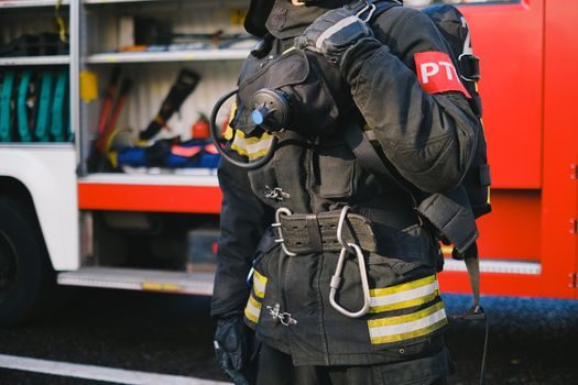 Portable Gas Detector selection for confined space entry - Sample-Draw Pump vs. Diffusion: When the Pump Is Mandatory