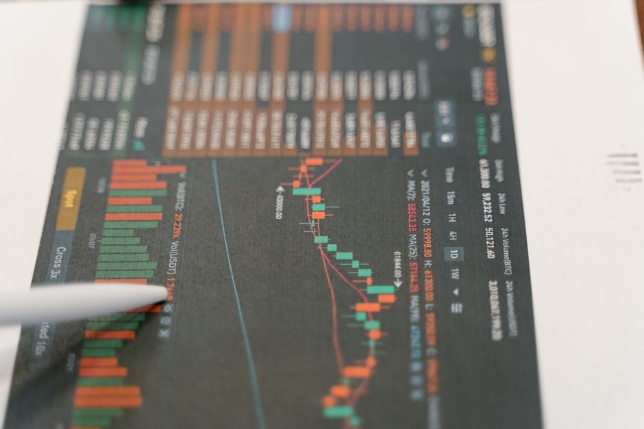 Copper Price Trend & Outlook 2026: Scrap Spread, Cathode Floor and Sourcing Reality