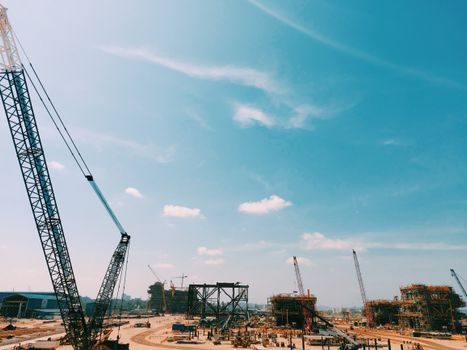 Crawler Crane types and classifications - Heavy-Duty and Dragline-Class Crawlers