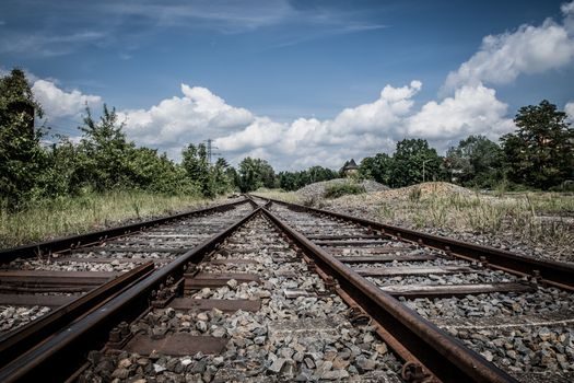 Crossed Roller Guide advantages and disadvantages - Selection criteria and use-case fit