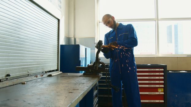 Cut-Off Machine selection for concrete work - Selection Criteria Compared Across the Three Classes
