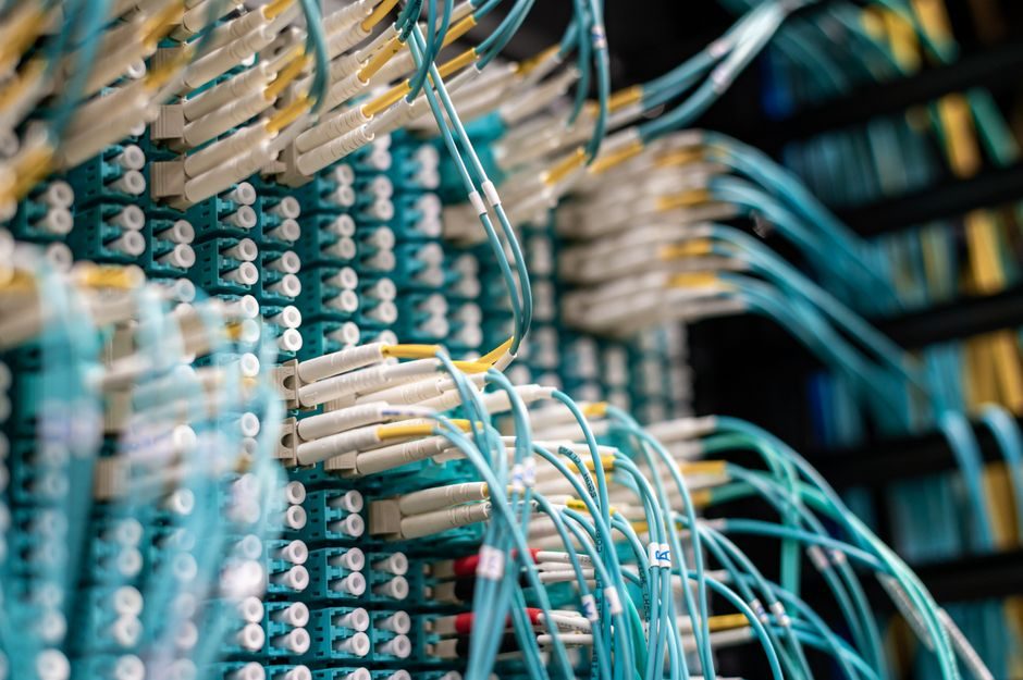Data Center Raw Material Sourcing Guide 2026: Five-Family Spec Map