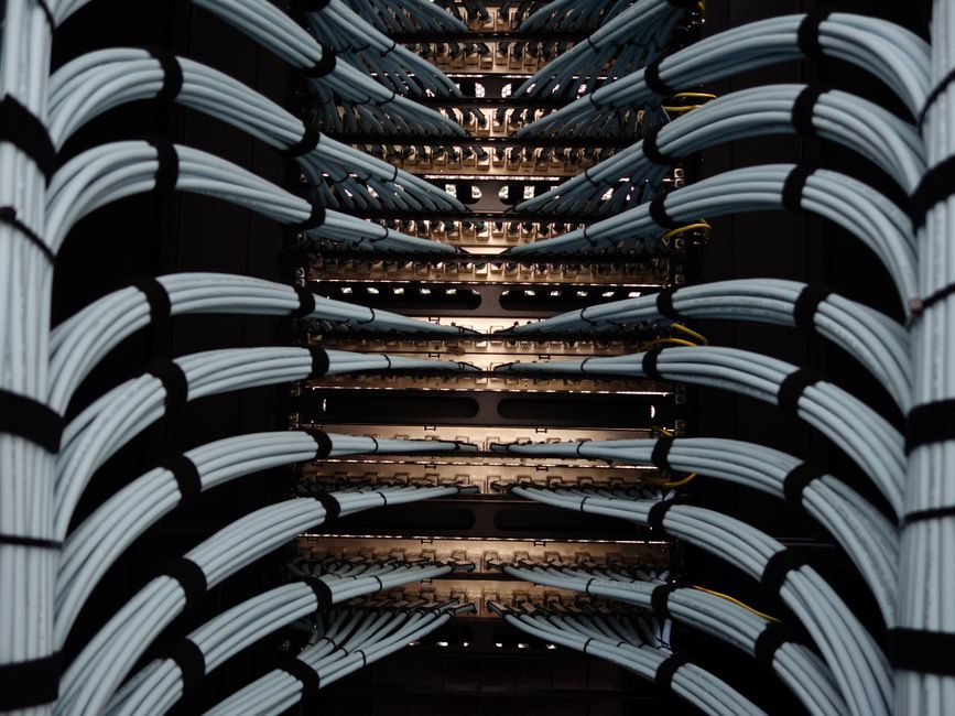Data Center Supplier Map 2026: China OEM Tiers, Power, Cooling and Sourcing Specs