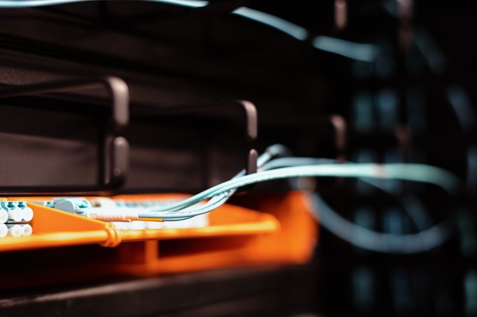 Data Center Upstream and Downstream Industries 2026: Power, Cooling and Fiber Stack