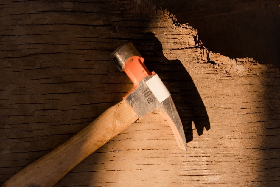 Demolition Hammer 2026 Buying Guide: Joules, Chuck, Vibration