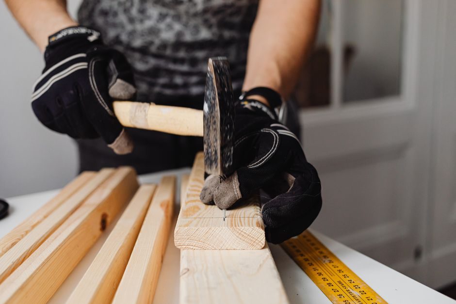 Demolition Hammer vs Angle Grinder: 2026 Spec Cut for Buyers