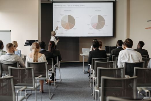 display panel supply chain analysis 2026 - Selection Criteria for 2026 Panel Programs