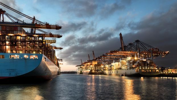 display panel supply chain analysis 2026 - Mid-Stream: Panel OEMs and Capacity Geography