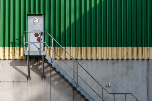 Dock Leveler sizing and selection guide - What a Dock Leveler is NOT For