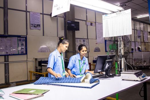 DRAM memory manufacturing process overview - Failure Modes, Constraints and Standards