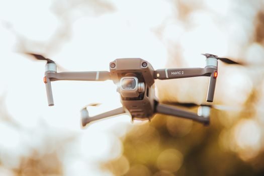 drone production technology explained - Ground infrastructure: docking, charging, 4G and autonomy