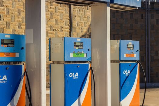Electronic Load price and cost guide - Total cost of ownership beyond the sticker price