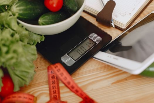 Electronic Scale selection criteria - Verification, Standards, and Trackable Sourcing Signals
