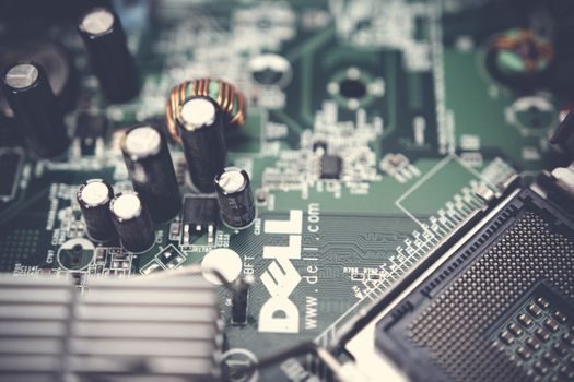 electric vehicle key components and bill of materials - Power electronics: Si IGBT vs SiC MOSFET, OBC and DC-DC