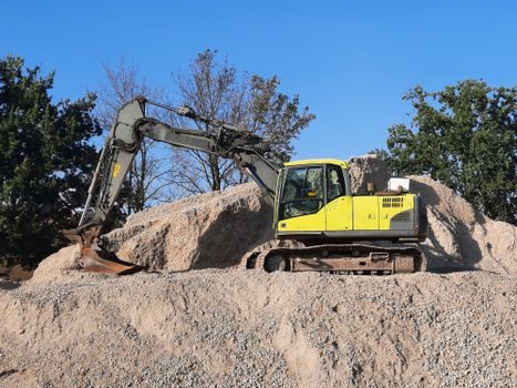 Excavator price and cost guide - Use cases and limits of the cheap end