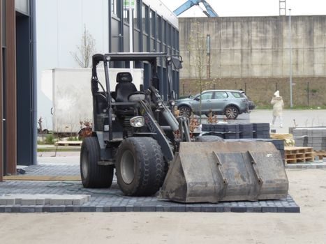 Excavator selection for road construction - Boom Geometry and Attachment Match for Road Tasks