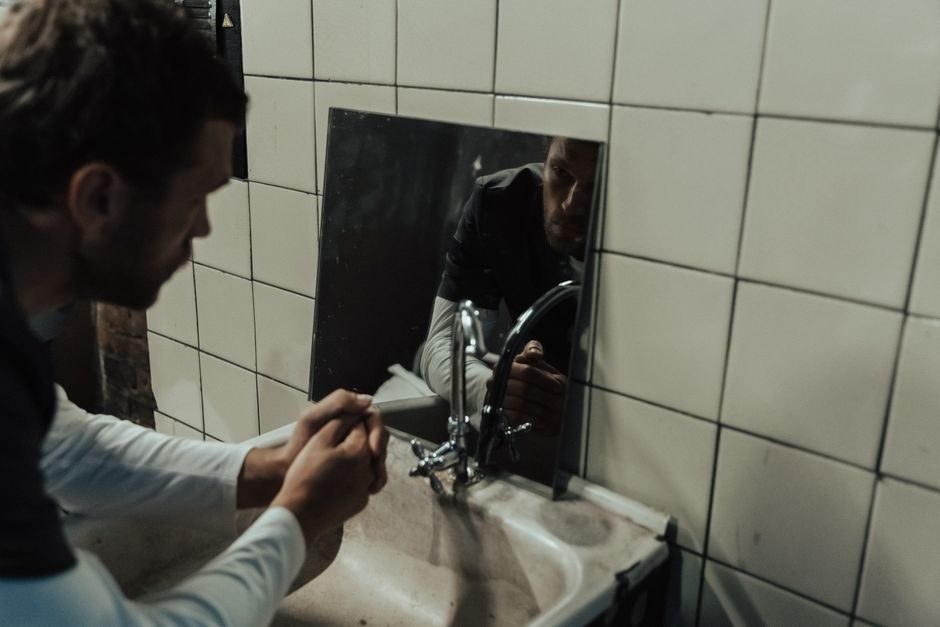 Eye Wash Station Price Bands 2026: Spec Levers, MOQ Floors and Compliance Cost