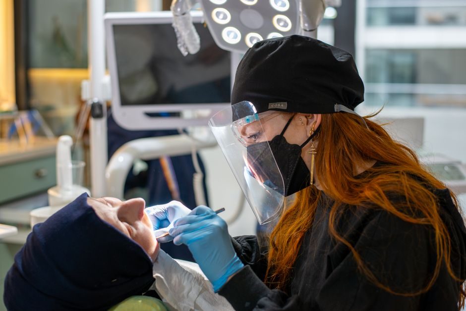 Face Shield Types and Classifications: Visor Material, Headgear Format and Hazard Class