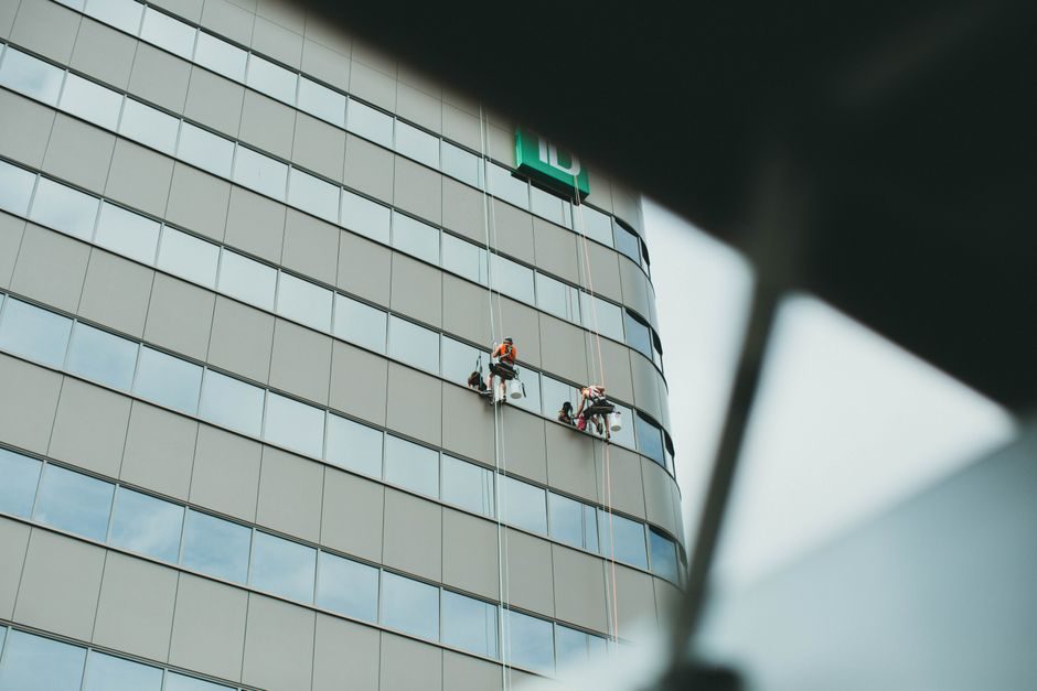 Fall Arrest Harness Price and Cost Guide 2026: SKU Bands, Standards and Sourcing Levers