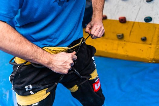 Fall Arrest Harness advantages and disadvantages - Selection criteria that actually change the spec