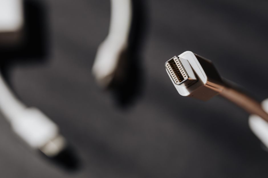 Fiber Media Converter 2026: Spec Bands, Variants, and Buying Logic