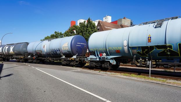 Filling Scale types and classifications - Sourcing, Standards, and Trackable Signals