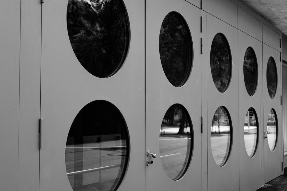 Fire Door Selection Criteria: Rating, Hardware, Compliance Gates