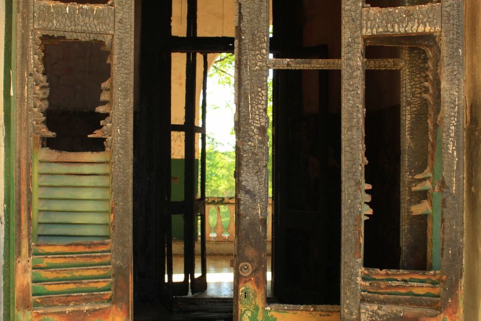 Fire-Rated Door TCO: Cost Drivers, 30-Year Spend Stack, Selection Map