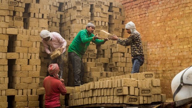 Fired Clay Brick types and classifications - Mechanical Performance and the Effect of Waste Additives