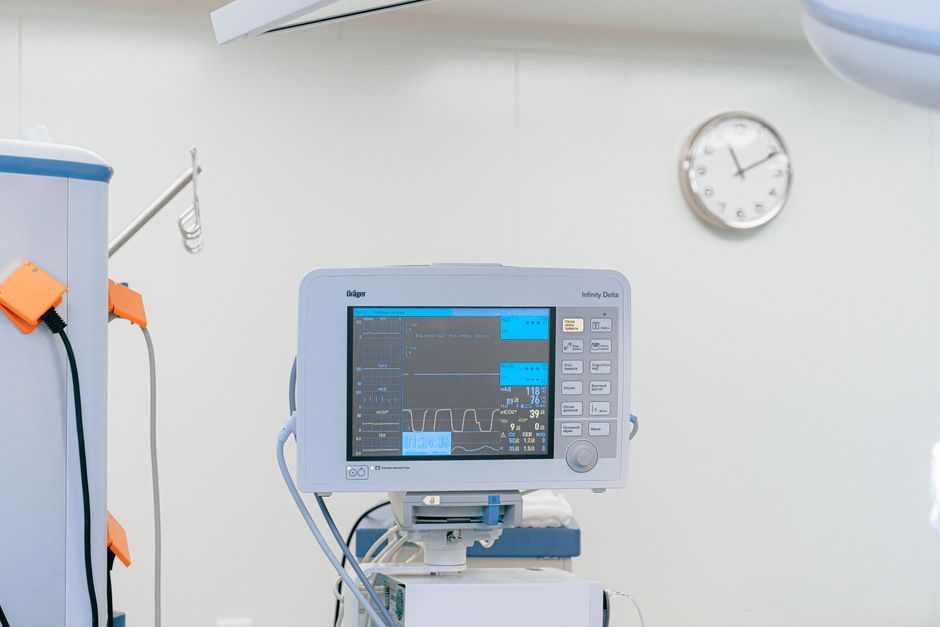 FRL Unit vs Push-In Fitting for Pneumatic Diagnostics