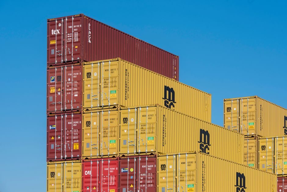 Fuel Cell Stack Supply Chain 2026: PEMFC vs SOFC Specs, BoP Share and Stack-Inspection