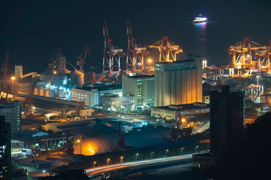 Gantry Crane Suppliers 2026: Cluster Map, Price Bands and Sourcing Criteria