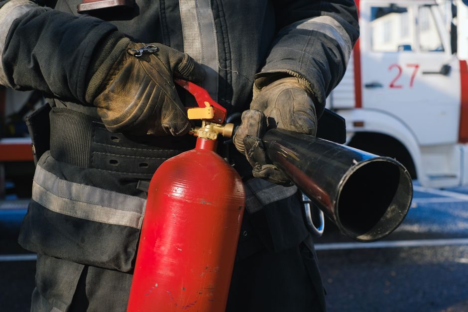Gas Fire Suppression System Types: Agent, Mechanism, and Selection Map