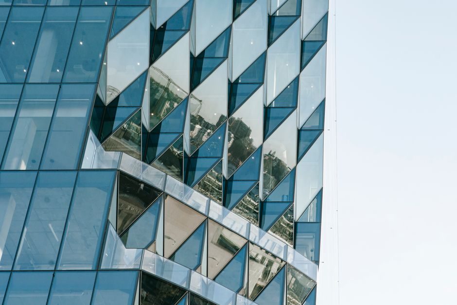 Glass Curtain Wall: Spec, System Types, and Trade-Off Map