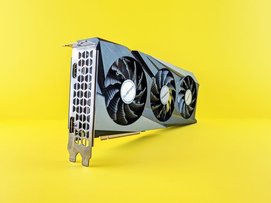 GPU Supply Chain 2026: CoWoS, HBM and Wafer Bottlenecks Reshape Sourcing