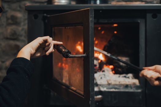Holding Furnace types and classifications - Fluid-Flow Behaviour and Inclusion Settling in Holding Baths