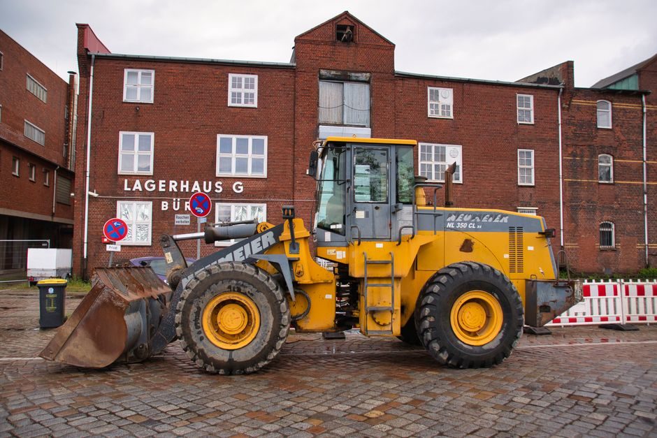 How to Choose a Backhoe Loader: Class, Spec Band, and Sourcing Logic