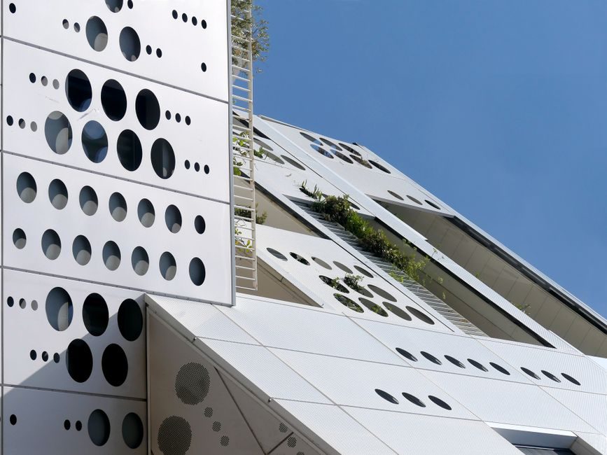 How to Choose a Perforated Metal Sheet: Pattern, Material, Open Area